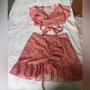 SHEIN Coral Heart Print 2-piece set Size large